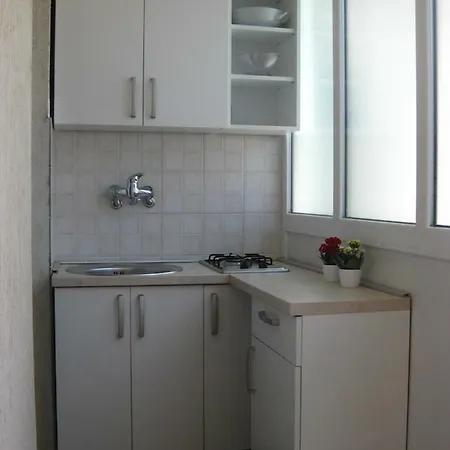 Apartman S Terasom Lägenhet Dugi Rat