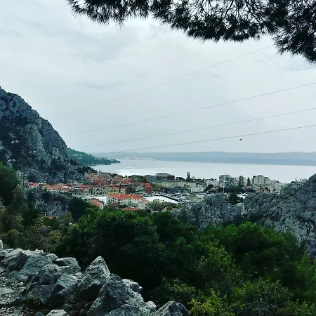 Lägenhet Apartman S Terasom